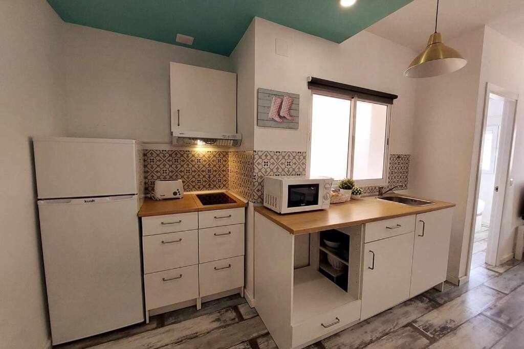شقة Bonito Apartamento En 2º Linea De Playa & Parking مالقة المظهر الخارجي الصورة