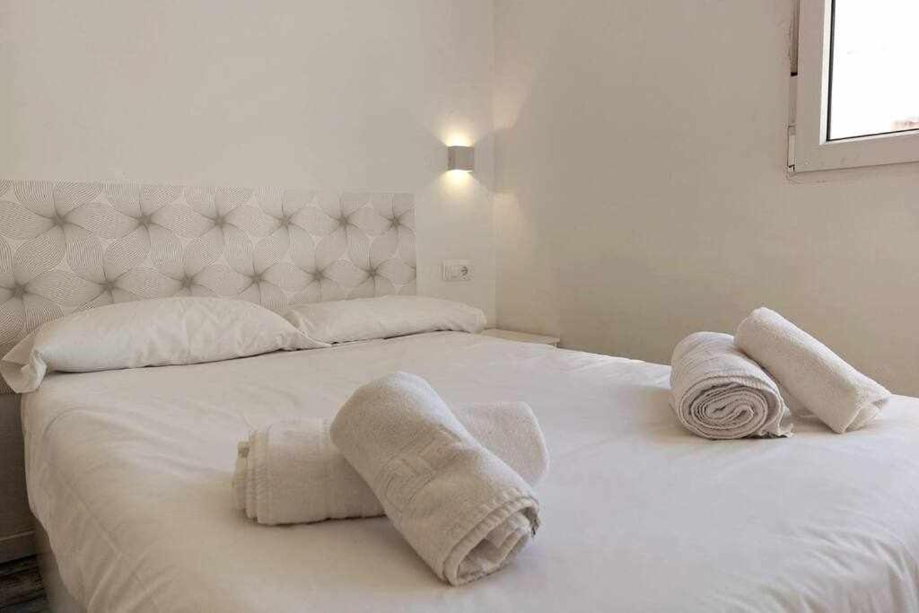 شقة Bonito Apartamento En 2º Linea De Playa & Parking مالقة المظهر الخارجي الصورة